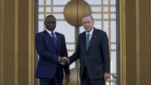 Titre : Ankara-Libreville : vers un nouvel axe stratégique ?