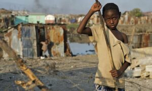 Cameroun : 12,6 millions de citoyens sous le seuil de pauvreté, entre survie et enjeux géostratégiques