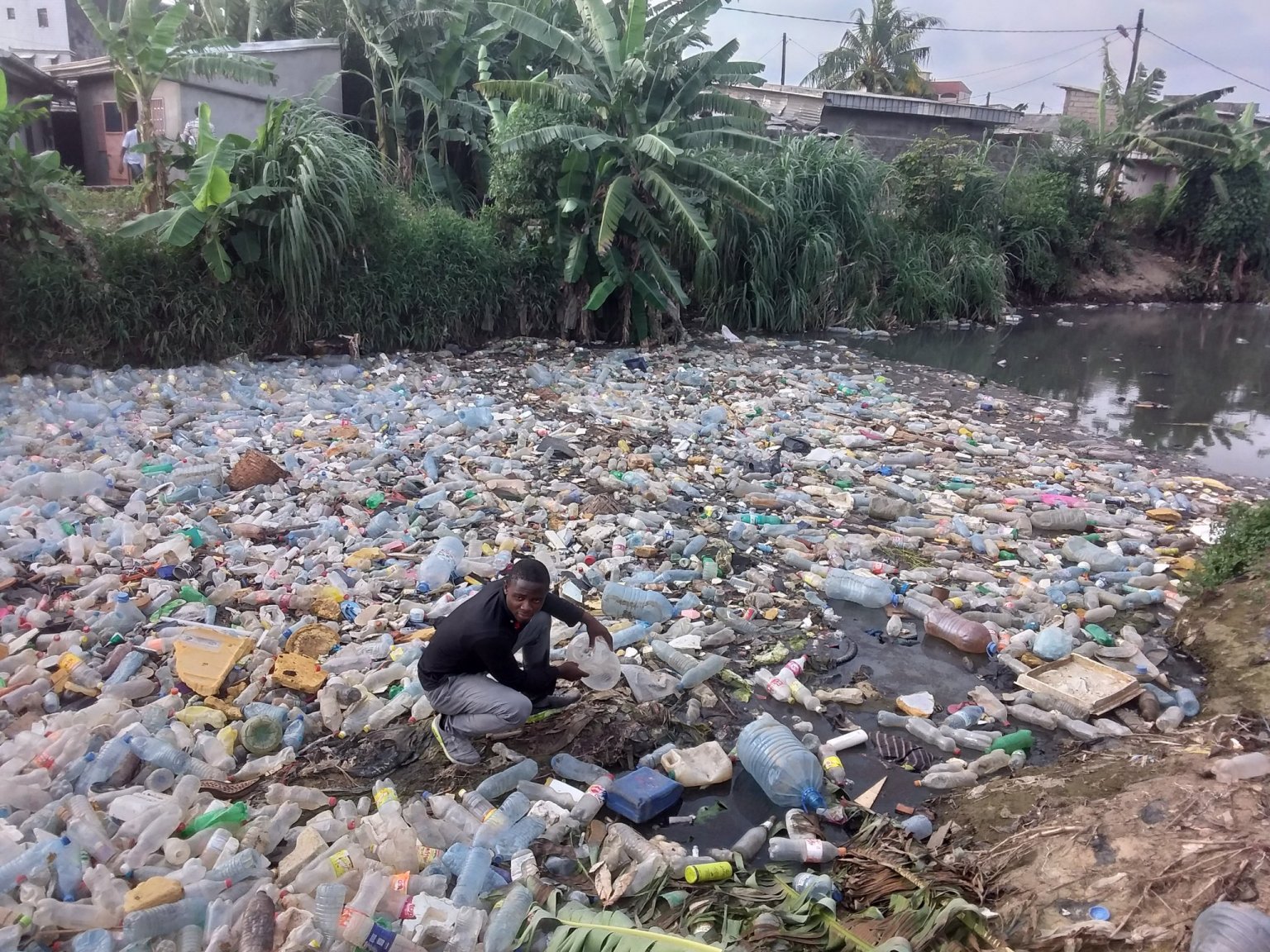 Pollution : le Cameroun face à l’urgence environnementale au cœur des négociations de Genève