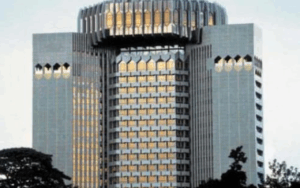 Crise de liquidité : la BEAC frappe fort avec 600 milliards injectés dans la CEMAC