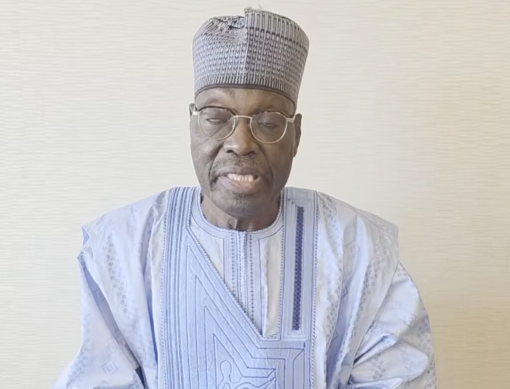 Depuis son exil, Issa Tchiroma Bakara se proclame vainqueur du scrutin présidentiel camerounais et vient de nommer une porte-parole