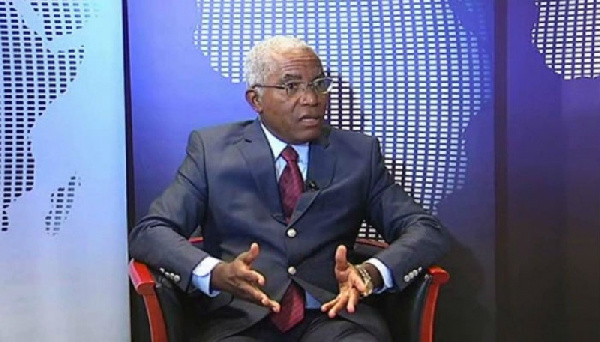 En réactivant la ligne Douala–Kribi avec un navire de 1 200 EVP, le président de Gulfcam repositionne le Cameroun au cœur des routes logistiques de la CEMAC