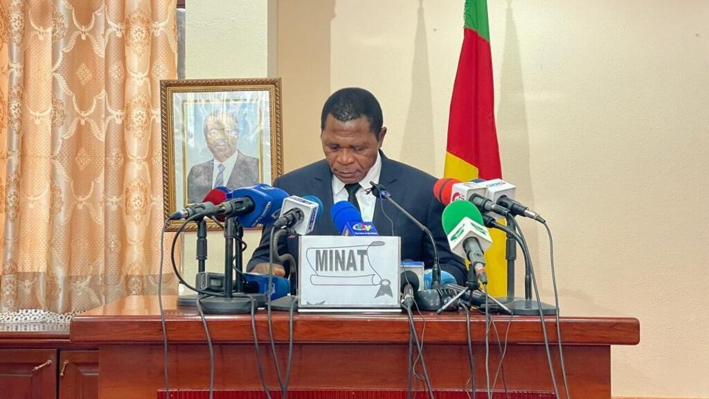 Dans une note adressée aux gouverneurs, Paul Atanga Nji demande des propositions « urgentes » pour la création de nouveaux départements et arrondissements,