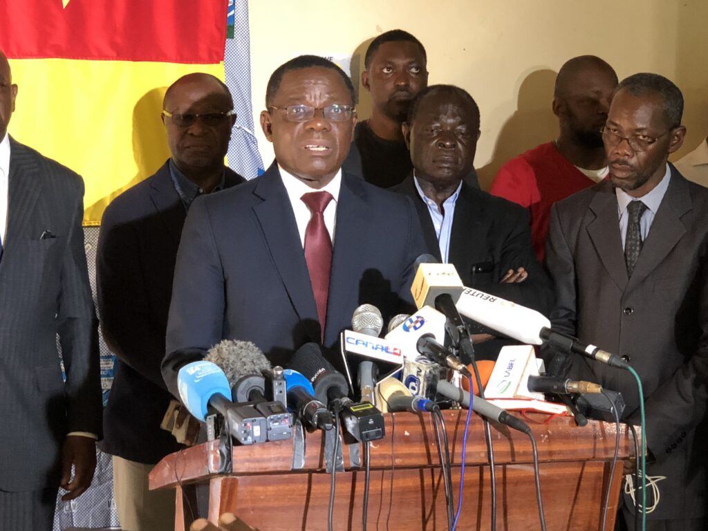 Sous la coupole de l’Académie des Sciences d’Outre-mer, à Paris, le 19 décembre 2025, le Professeur Maurice Kamto, juriste de renommée internationale et figure politique camerounaise, s’est vu décerner le Prix Boutros Boutros-Ghali.