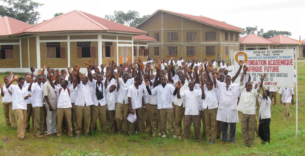 À l’occasion de la Journée internationale de l’éducation, un constat s’est imposée : l’école change aussi en Afrique centrale, sous la pression des réalités sociales, sécuritaires et démographiques.