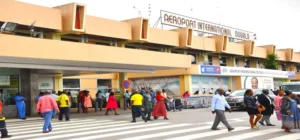 Modernisation de l’aéroport de Douala : un levier stratégique pour le rayonnement du Cameroun en Afrique centrale