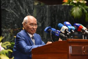 Cameroun : une vice-présidence pour la succession au sommet de l’État