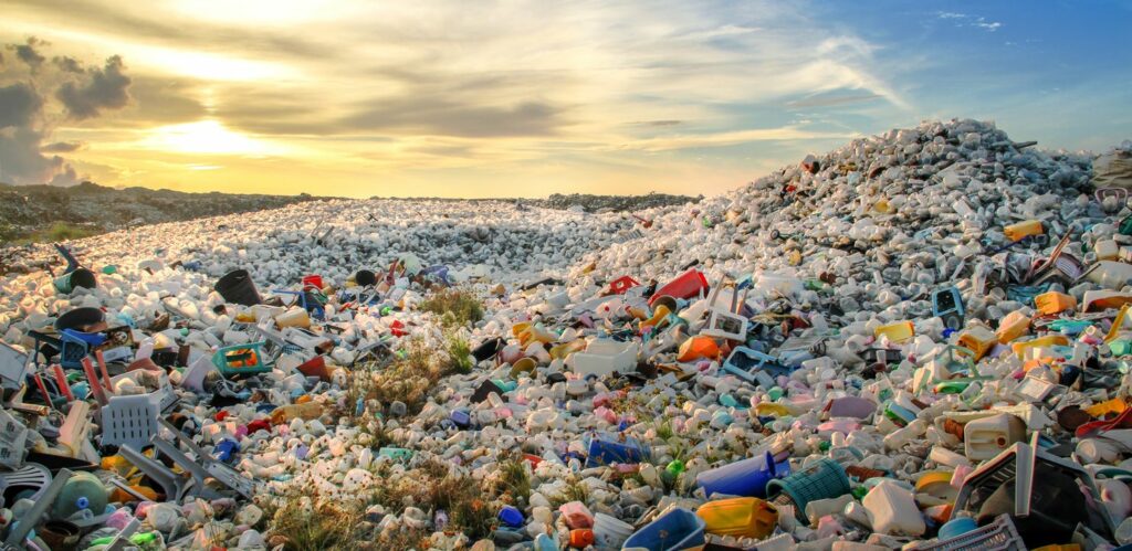 Avec seulement 10 % des déchets plastiques recyclés, le potentiel économique de la filière reste largement inexploité. Pourtant,
