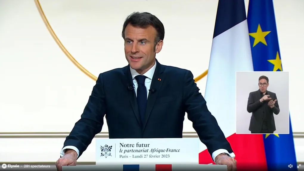 Emmanuel Macron devait se rendre au Nigeria puis au Sénégal du 28 au 31 octobre 2026.