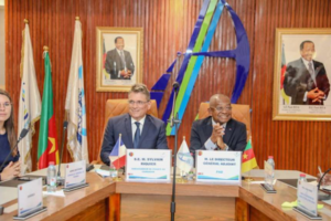 Port autonome de Douala – Cameroun : Visite de l&rsquo;ambassadeur de France